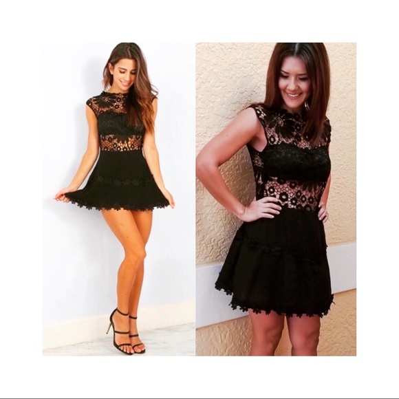 β€οΈON SALE!!β€οΈBlack Crochet Skort Romper Dress - Picture 3 of 3